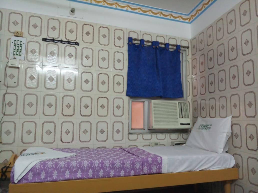 Perfect Guest House Chennai Bagian luar foto