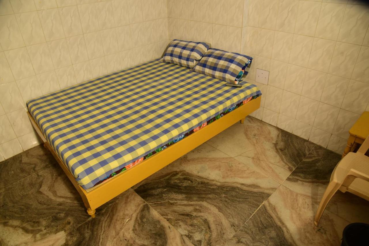 Perfect Guest House Chennai Bagian luar foto